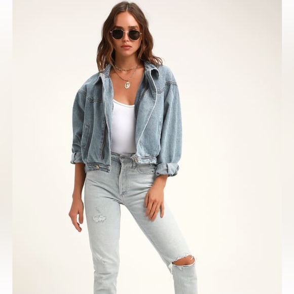 NWOT Sage the Label PYT Light Wash Denim Jacket - Picture 5 of 5